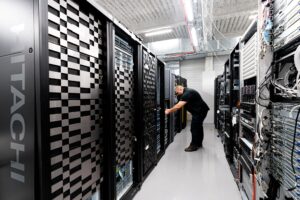 Les services TPM renforcent la résilience de l'infrastructure IT grâce à une maintenance matérielle rentable et durable.