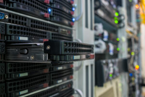 Support Fujitsu : un serveur se trouve dans un data center