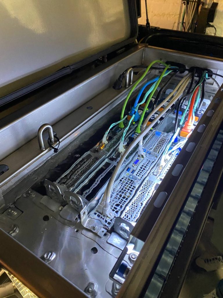 Immersion cooling